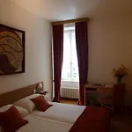 Du Xvi Siecle Hotel 2*