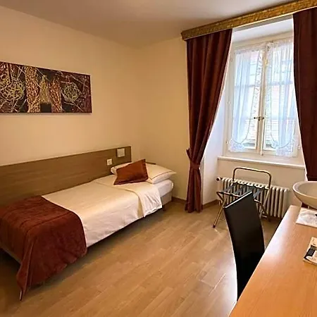 Du Xvi Siecle Hotell