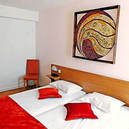 Du Xvi Siecle Hotell Nyon