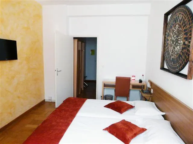 Du Xvi Siecle 2* Nyon