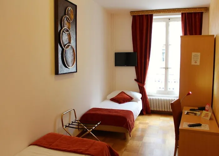 西克里十六世旅馆 2*